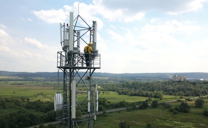 Київстар готовий віддати частину своїх частот для покриття 3G / 4G по всій країні
